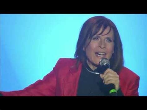 Idáig kissé bizonytalan voltam a liget projekttel kapcsolatban, de bródy tiltakozása meggyõzött, hogy. Koncz Zsuzsa - A Kárpáthyék lánya - YouTube