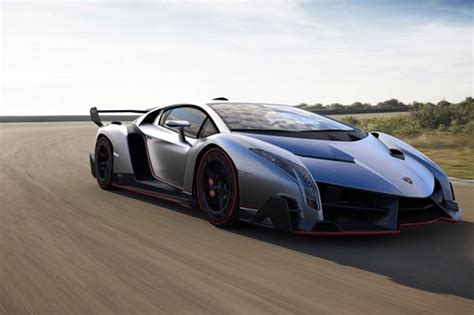 First Official Pic Of Lamborhinis £31m Hypercar The Veneno