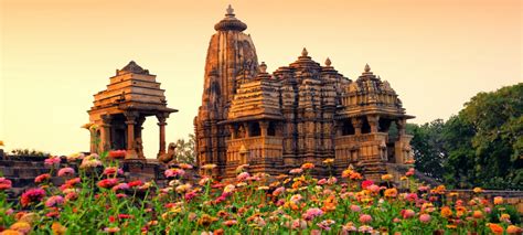 10 Reasons You Should Visit Bharat