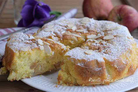 L'impasto, realizzato senza burro né olio che vengono sostituiti dal formaggio mascarpone, risulta morbido e ricco di frutta, dall'accattivante profumo di cannella.il procedimento è molto semplice e una volta provata la torta di mele e. Torta di mele La piu' Alta e Soffice del MONDO senza burro ...