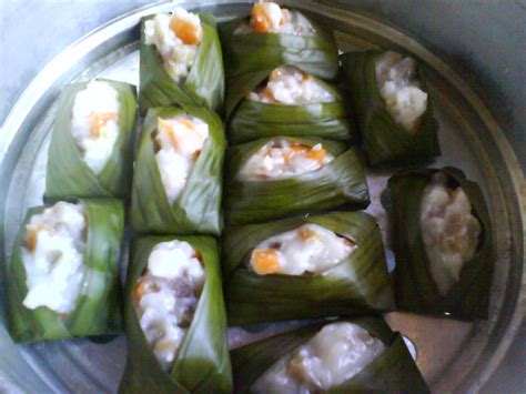 Terutamanya pada bulan ramadhan, kuih ini sering kelihatan di pasar ramadhan. After The Sunrise: KUIH TRADISIONAL MELAYU