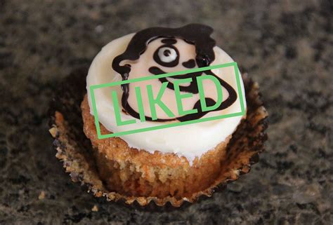 what being a cupcake on tinder taught me about dating by thrillist medium