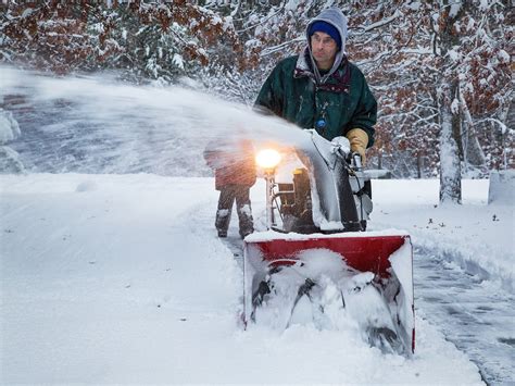Photos Minnesotans Greet The First Winter Storm Of The Season