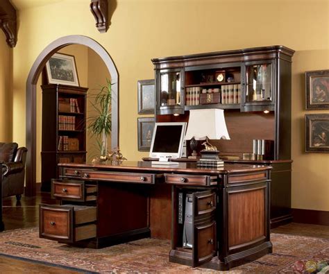 Executive desk for management offices with a unique design and high quality that provide the necessary ergonomics for intensive use. Two Tone Wood Executive Home Office Desk with 5 Drawers ...