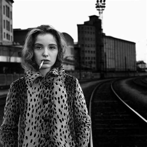 Julie delpy news, gossip, photos of julie delpy, biography, julie delpy boyfriend list 2016. Pin on Cinéma Français