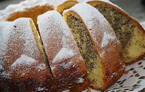 Den kalten kuchen mit puderzucker bestauben. Backen - Kochen & Genießen: Eierlikör Mohn Kuchen