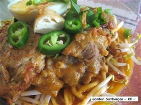 Seumpamanya, ada yang menggunakan stock daging lembu, stock daging kambing, ikan bilis, dan ada juga yang menggunakan udang kering. My Sunshine: MEE REBUS ASMAH LAILI