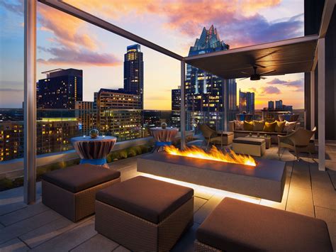 Where To Drink And Eat On A Roof In Austin Austin Restaurant Austin