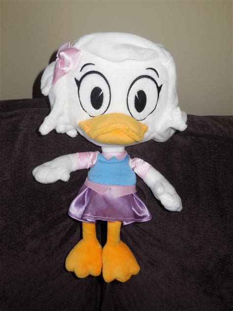 Veni Vidi Dolli Review Disney Store Ducktales Plush