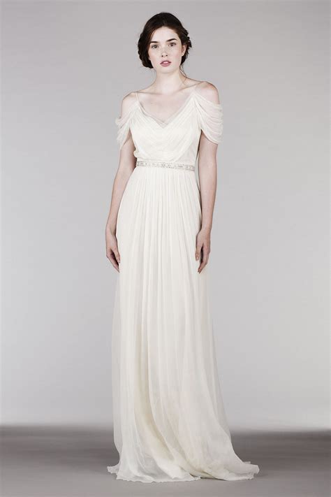 Hb6285 L This Romantic Sheer V Neck Dress Is A Reinvention Of One Of