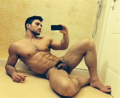 Shower Daily Male Nude