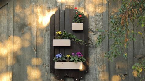 Diy Hanging Wall Planter Will Add The Perfect Vintage Flare Decoist