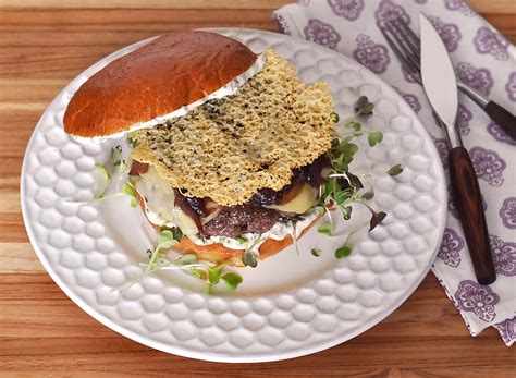 Recipe courtesy of twisted root burger co. Our 6 New Favorite Wagyu Burger Recipes - Center of the ...