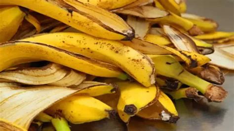 Dont Throw Away Banana Peels 6 Lesser Known Uses You Must Know