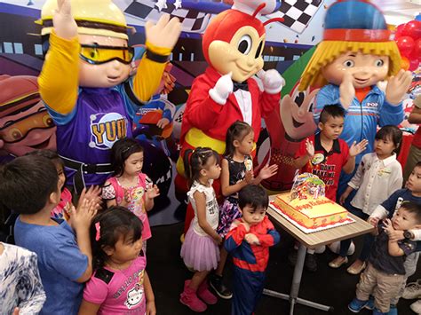 An urban air classic birthday party is 2 hours in length and are available 7 days a week. Jollibee New Birthday Party Theme Jollirace