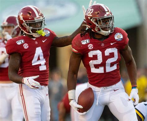 Download ultra hd 4k 4k najee harris wallpaper adjusted to your phones resolutions. 2021 NFL Draft: Najee Harris a powerful runner on light ...
