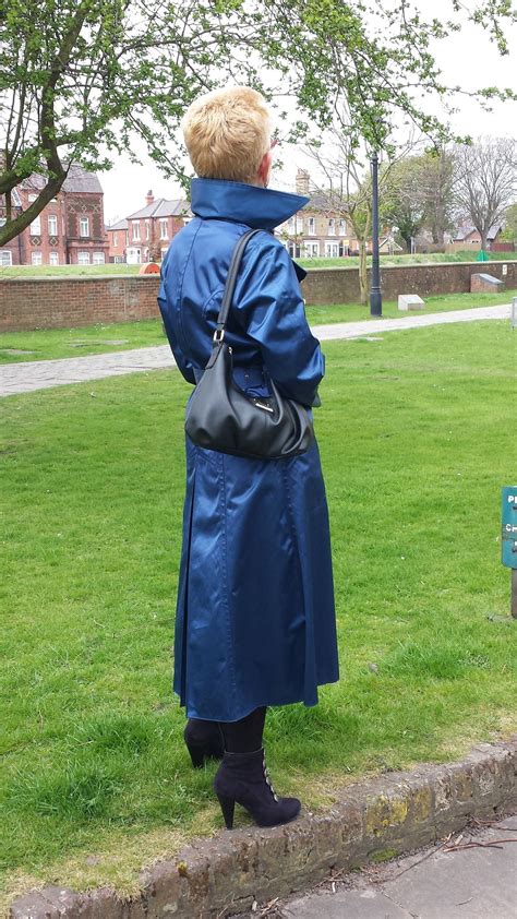 20150422_124333 | Raincoats for women, Raincoat, Raincoat ...