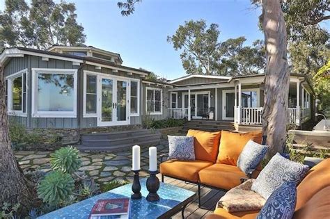 You can update or replace everything from siding and drywall to light fixtures, flooring and plumbing. Mobile Home Remodeling - 9 Totally Amazing Before and ...
