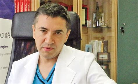 Andreea berecleanu şi soţul său, medicul constantin stan, au petrecut sfârşitul de săptămână la vecinii bulgari. Cine este Constantin STAN, medicul estetician care A FURAT ...