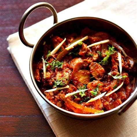 kadai mushroom recipe | Mushroom recipes indian, Mushroom recipes, Veg ...