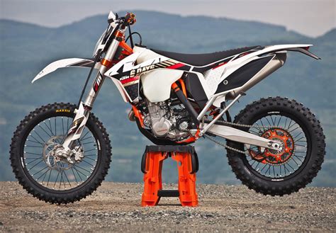 View engine specs, dimensions, safety and technology features in detail below. 2013 KTM 450 EXC - Moto.ZombDrive.COM
