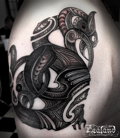 It usually depends on how long the mehandi pastel was left. Maori mania arm tattoo - Zealand Tattoo