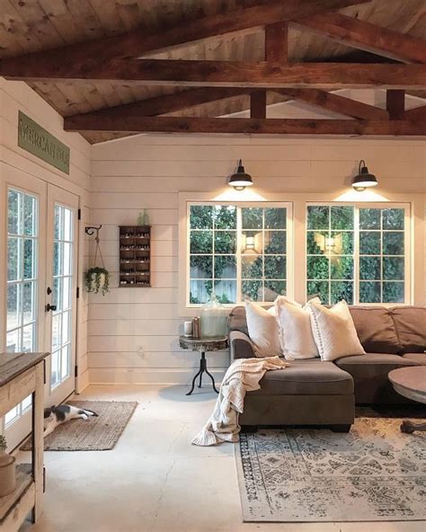 Superior quality and striking color 100% natural, environmental and breathable the images on the picture is for illustration purpose only, please refer to the actual size sheet. Shiplap walls, wood-clad ceilings, and an abundance of ...