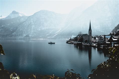 10 Most Beautiful Lakes In Austria To Visit For A Soothing Experience