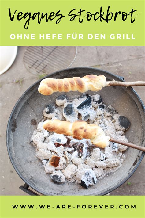 Einfaches Rezept Veganes Stockbrot ohne Hefe für den Grill