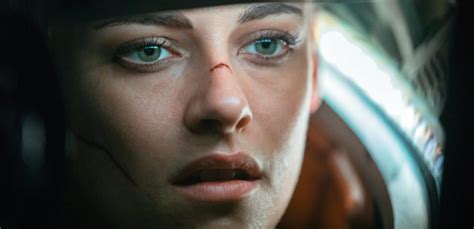 #kristenstewart #kristenstewartlifestyle #celebritypointskristen stewart's lifestyle ★ 2020kristen jaymes stewart (born april 9, 1990). Рецензия на фильм ужасов Под водой 2020 (Кристен Стюарт)