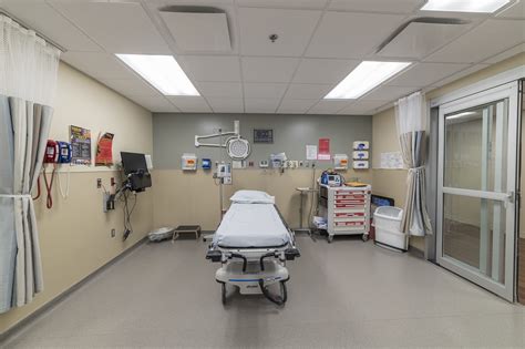 Emergency rooms are meant for true medical emergencies. Emergency-Room-02-FULL - Thayer County Health