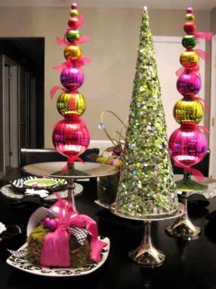 26 Christmas Balls Decor Ideas For An Innovative Christmas