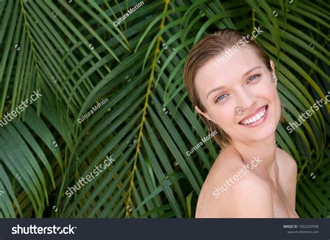 Portrait Nude Woman Stock Photo 1052247098 Shutterstock