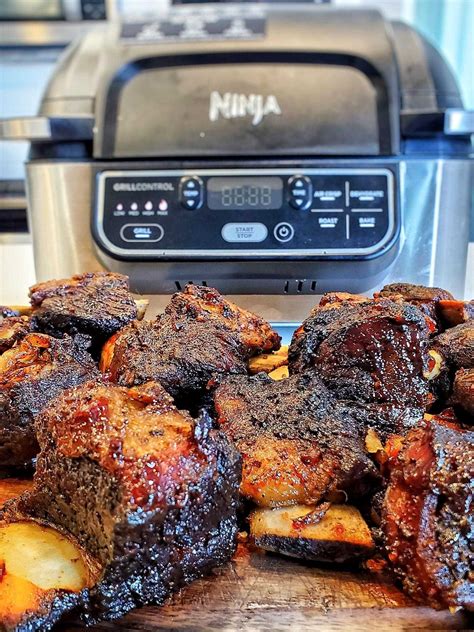 Xl capacity means you can grill up to 6 steaks at once, virtually smoke free. Pin on SweetSavantBlog