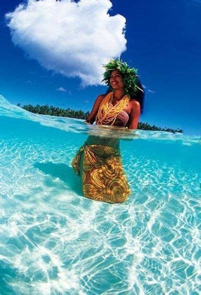 Polynesian Beauty Tahiti Tahiti Hawaiian Woman Hawaiian Dancers