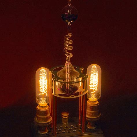 Edison bulb lamp with a Thermodynamic Equilibrium Bubbler, on volt ...