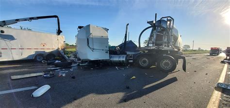 Update Wreck Becomes Fatal After Semi Runs Into Road Crew On I 71