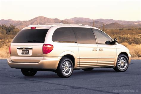 Chrysler Town And Country Car Info Guide