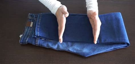 Cómo doblar pantalones En solo 6 Pasos Y para ahorrar mucho espacio