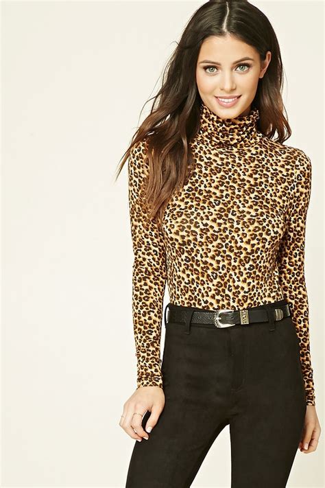 leopard print turtleneck top cheetah print outfits printed top outfit leopard top outfit