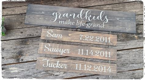 Grandchildren Sign With Name Plates The Crafty Nest Diy