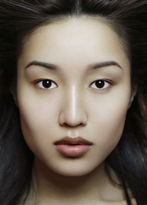 Asie Centrale Les Origines De La Beauté Woman Face Human Face