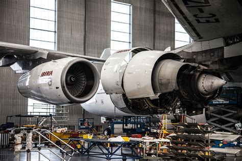 Differences Between A Cfm56 5c4 A340 300 And A Rr Trent 556 61 A340