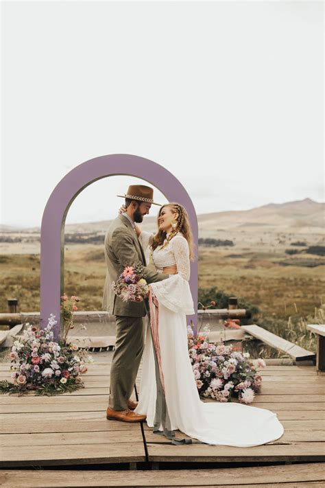 Spring Wedding Colors Cute Colorful Elopement