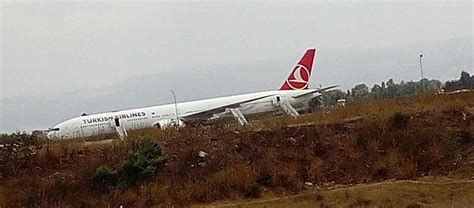 Un Avion De Turkish Airlines Atterrit Durgence à Alger Après Une