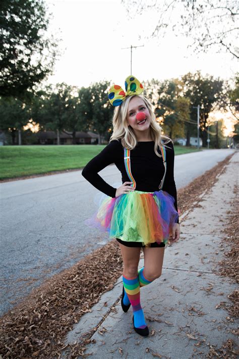 Best circus costumes diy from 17 best ideas about circus halloween costumes on. Cute Clown Costume Diy - DIY Campbellandkellarteam