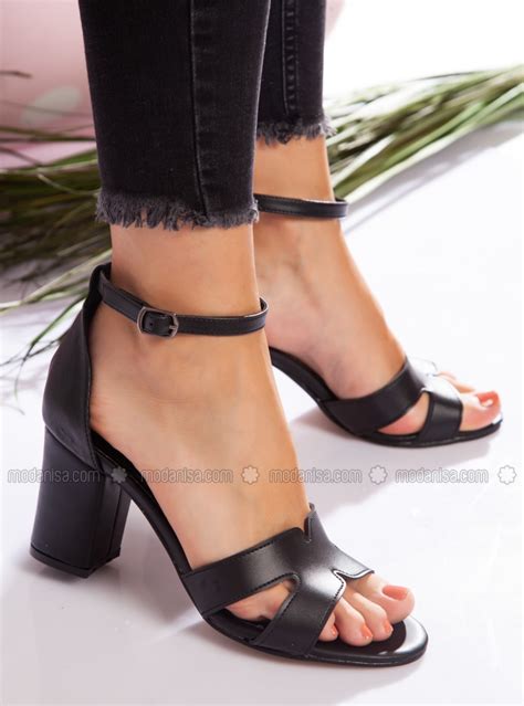 topuklu ayakkabı siyah cilt