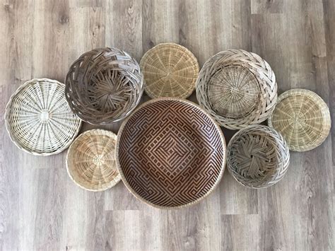 A layer of woven green rattan sets behind the natural surface of this wall décor. Boho Vintage Set of Wicker Rattan Woven Wall Hanging ...