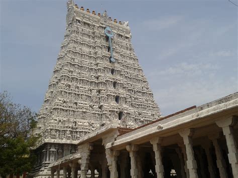 Thiruchendur Murugan Temple Aarupadai Veedu