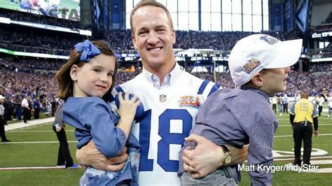 Peyton With His Kids At The Colts Superbowl Reunion Miss Ya 18